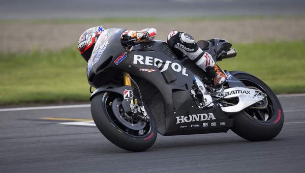 Casey Stoner prove a Motegi Honda HRC